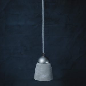 lampa z betonu wisząca